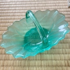上越クリスタル硝子　ガラス　緑　お菓子皿　皿　グラス