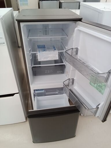★ジモティ割あり★ MITSUBISHI 冷蔵庫 MR-P15H 146L 22年製 動作確認／クリーニング済み TC3115 ☆ジモティ割あり☆ MITSUBISHI 冷蔵庫 MR-P15H 146L 22年製