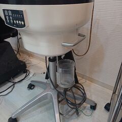 美容室撤退の為、ウォータースパ用の機材です