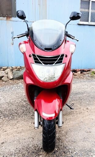 優れたエンジン。SYM X-pro 125RV。フロントタイヤは新品。エンジンオイルも新品。リアタイヤはほぼ新品。水冷バイク。フロントディスクブレーキはほぼ新品。リアディスクブレーキもほぼ新品。走行距離12172キロ。 ◆安い価格で安心して乗れる良いバイクを提供しています。