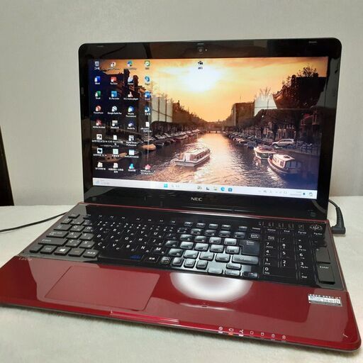 【お取引中です】NEC　LaVie　15インチ　i5　8GB　SSD（256）　Office2021　カメラ　Wi-Fi　Bluetooth　マルチ　テンキー　Windows11　23H2