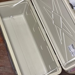 秀和　ビッグレジャー　75SDL  75リットル　
クーラーボックス 