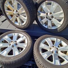 三菱デリカD5 純正ホイール4本 タイヤほぼ新品！