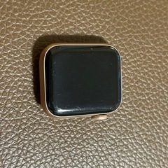 Apple Watch SE  40ミリ6月3日まで
