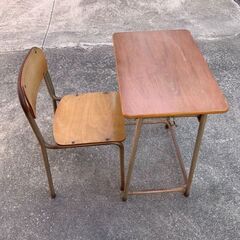 昭和の学校机＆椅子