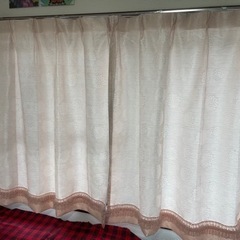 腰窓用カーテン①H117×W100×2枚¥1800 