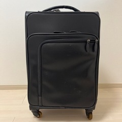 スーツケース（ブラック）