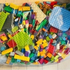 レゴブロックたくさん