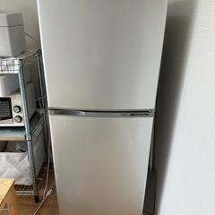AQUA ノンフロン冷凍冷蔵庫 137L 2012年製