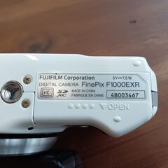 FUJIFILM 富士フイルム コンパクトデジタルカメラ FinePix F1000EXR
