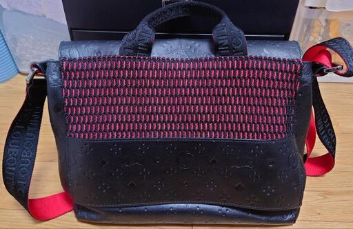 クリスチャンルブタン　ショルダーバッグ　ルビンザスカイ クリスチャンルブタン ショルダーバッグ ルビンザスカイ