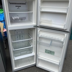 ☆大好評☆最安値☆日立　2ドア冷凍冷蔵庫　203リットル　2016年製