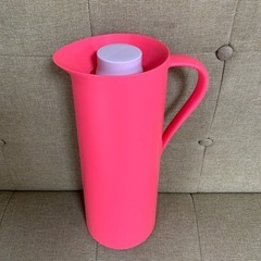 IKEA ベホーヴド 魔法瓶 ピンク　生活雑貨 家庭用品 キッチン雑貨