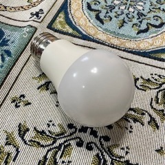 LED電球　40w相当　E26 昼白色　