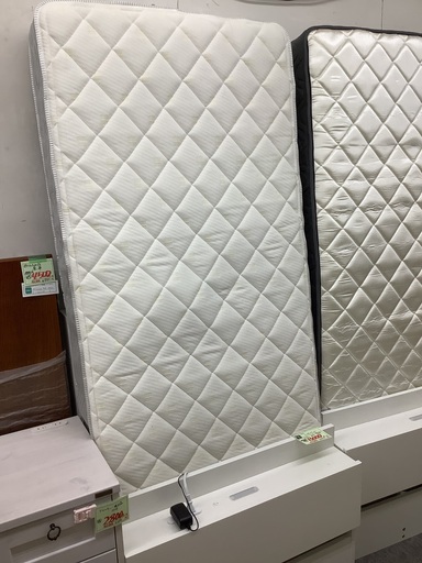 ニトリ シングルベッド 使用半年 管C240531BK (ベストバイ 静岡県袋井市)