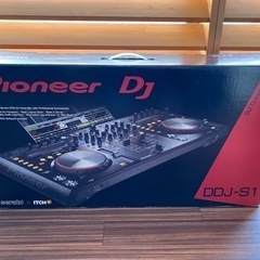 Pioneer DJ  DDJ-S1.  Djコントローラー