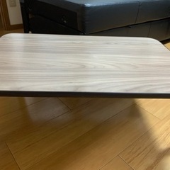 折りテーブル