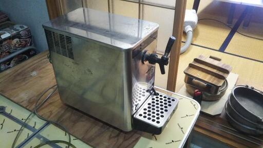 ビールサーバー