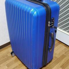 ☆スーツケース 青