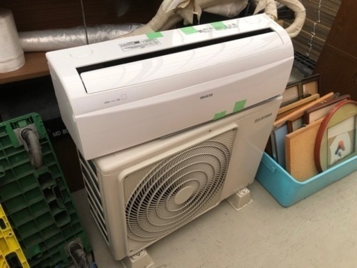 美品❗️2023年製 14畳用 アイリスオーヤマ ルームエアコン IRR-4021C