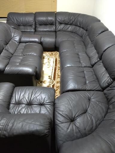 中古　大型　ソファ　５脚　×　２セット　色グレー　（それぞれ単独になっております　欲しい方いましたら価格相談可能ですよろしくお願いします）