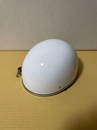 ヘルメット　125cc 白色　ほぼ新品