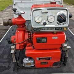 実働シバウラ可搬式消防ポンプφ65、吸水管、消防ホース80m、付き