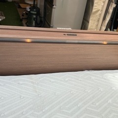 キングサイズベッドとマットレス