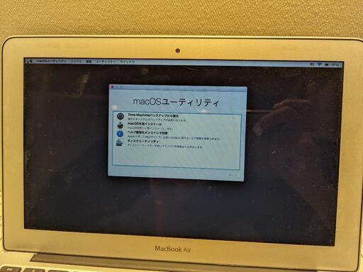 【美品】APPLE MacBook Air 11 mid2011acアダプター付