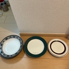 お皿3種類！2組ずつ🍽️