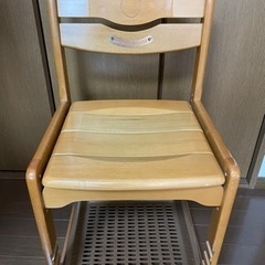【急募】勉強机の椅子