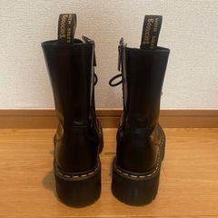 6月7日まで！Dr. Martens Jadon Hi プラットフォーム ブーツ