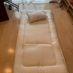 布団セット（枕、マットレス、毛布）