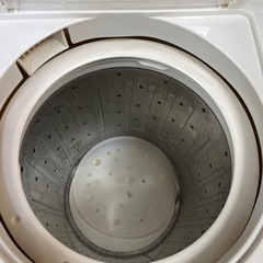 サンヨー　2槽式洗濯機　5.2キロ　2008年製