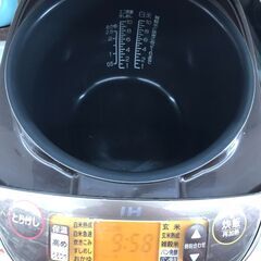 😊ZOJIRUSHI/象印/10合炊飯器/IH炊飯ジャー/NP-VI18/2018年式/No.1602😊
