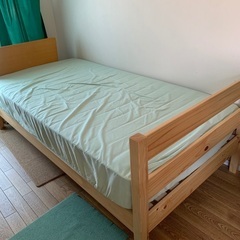 無印　木製ベッド