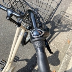 あさひ自転車クリームカーゴ3段変速チャイルドシート付き