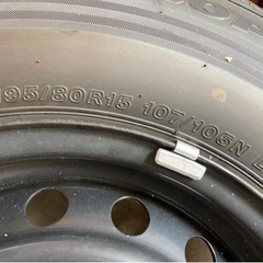 ハイエース新車 外し ホイール195/80R15 107/105N