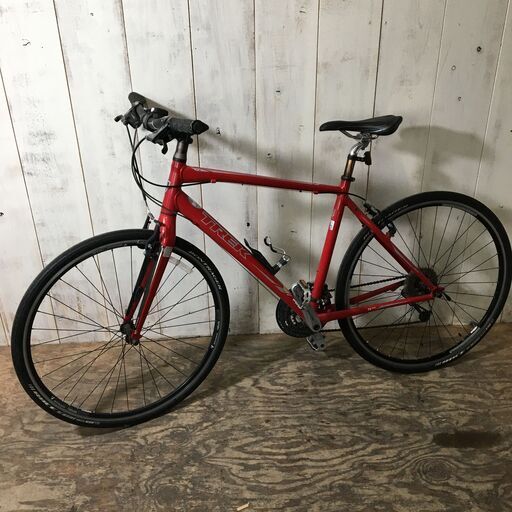6/15 終 TREK トレック 28インチ(32-622 700 x 32C) クロスバイク 変速 サイクリング 24f菊NS