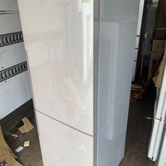 (購入者決まりました)No144❗️福岡市内配送無料 シャープ SHARP プラズマクラスター搭載冷蔵庫 (270L・右開き) 2ドア ベージュシルバー SJ-PD27X-S