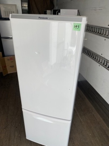 No143❗️福岡市内配送無料 パナソニック Panasonic 冷蔵庫 （168L 右開き） ホワイト NR-B175W-W