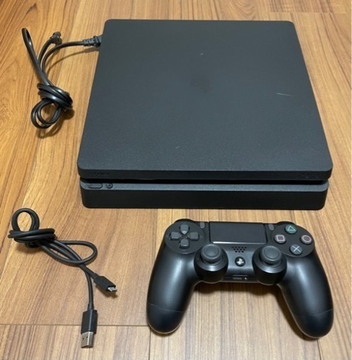 PlayStation®4 PS4ジェット・ブラック 500GB CUH-2100A Sony