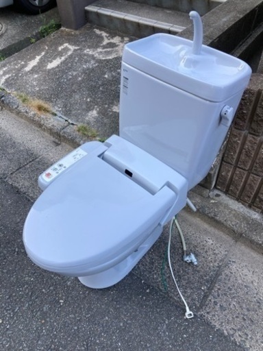 トイレ一式　INAX リフォーム　事務所　DIY