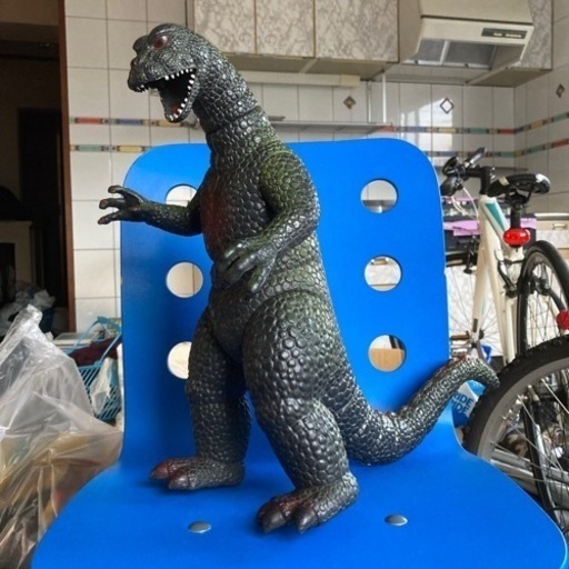 ゴジラ　フィギュア　DORMEI