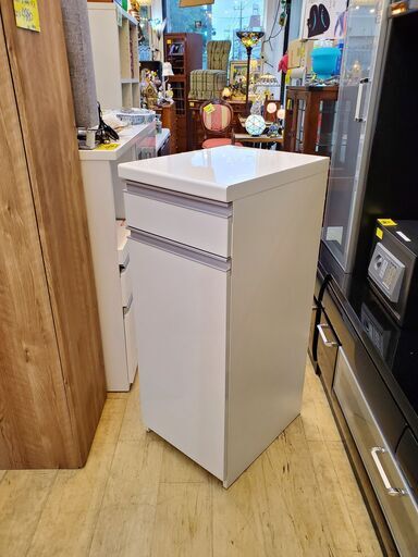 Pamouna パモウナ キッチンボード 下キャビネット 下台 幅40cm ソフトクローズ引出し 扉1枚 棚板可動式 ホワイト 鏡面仕上げ 奥行50cm×高さ101cm 検) IDC大塚家具★近隣配送無料 買取帝国 朝霞店