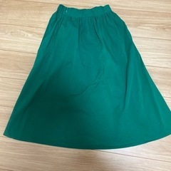 緑のスカート