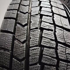 走行短め DUNLOP WINTER MAXX WM02 175/60R16 16インチ スタッドレス 4本 19年製 バリ溝 ラクティス クロスビー イグニス等　(KTL082)
