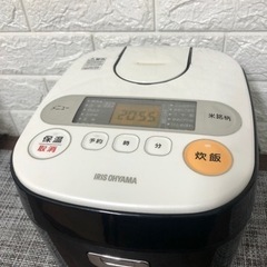 炊飯器　アイリスオーヤマ　5.5合　2017年製　銘柄炊き分け炊飯器