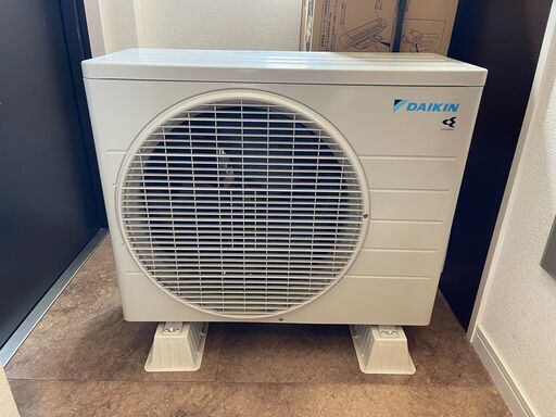 ダイキンエアコンF28WTES-W（8ー12畳用）標準工事費込 ダイキンエアコンF28WTES-W（8ー12畳用）標準工事費込