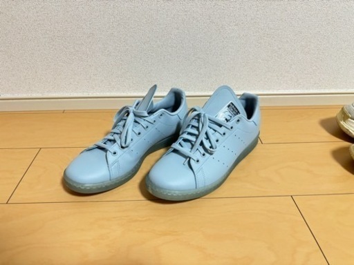adidas スターウォーズ　コラボスニーカー